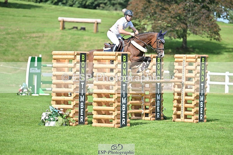 230909-122003-05445 - Cls 11 Snr Foxhunter & 1.20m Open