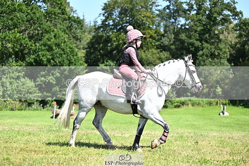 240729B-144703-02852 - Abbie's Group XC