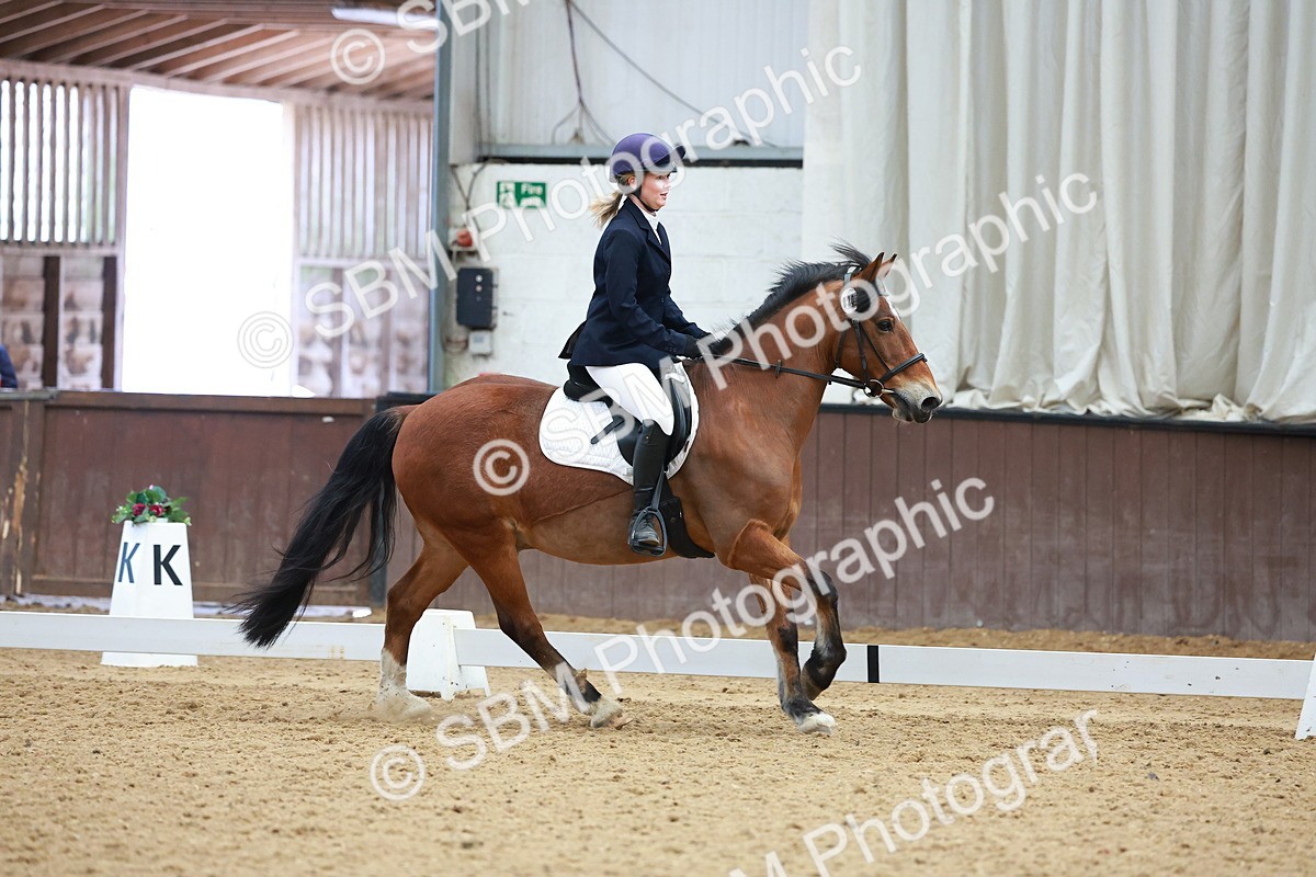 SBM_001011 - Class 5 - Novice 1