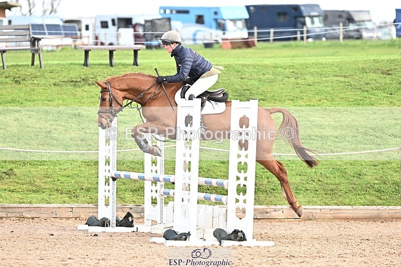 250416-100009-00177 - Cls 1 British Novice and 90cm