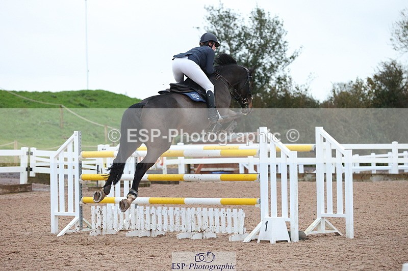 231112A-155716-05493 - Cls 22 National 1.30m & 1.40m Open