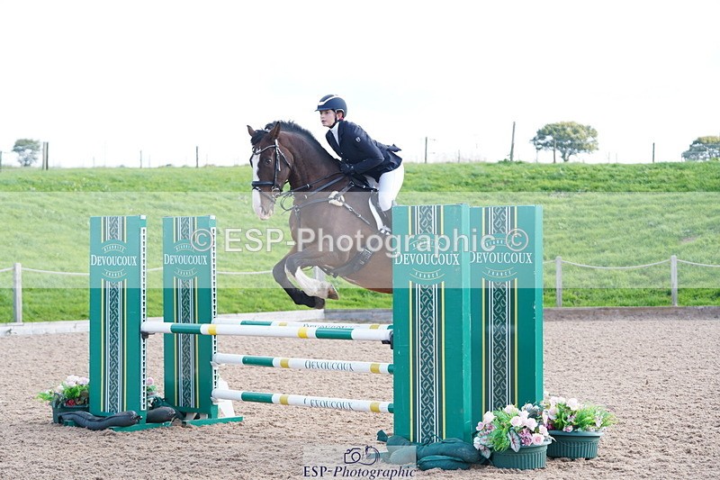 241005A-093854-04309 - SAT Cls 8 Snr British Novice & 90cm Open