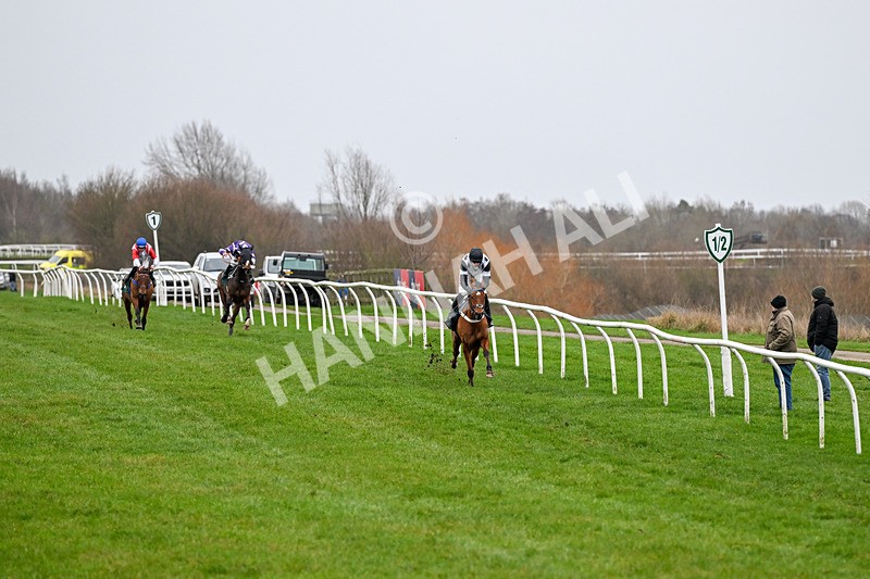 281225-Race 3-Supreme George-0381 - Race 3