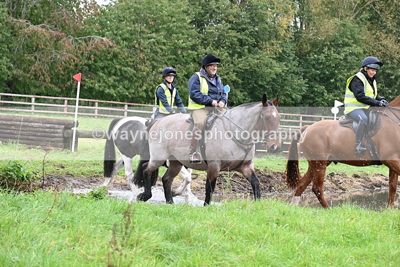 WJ6_6476 - Time at Photographer 12:41 to 13:05