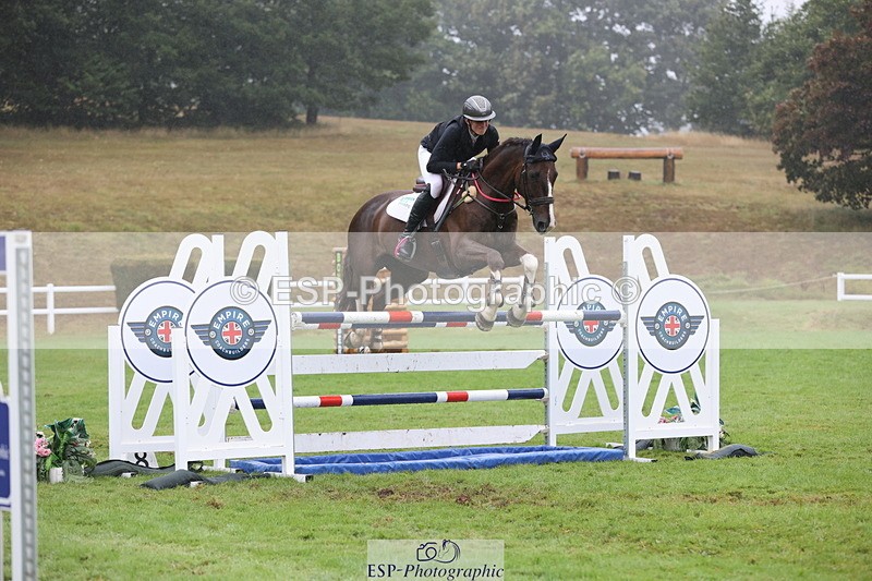 250830A-160112-07374 - Cls 17 Snr Foxhunter