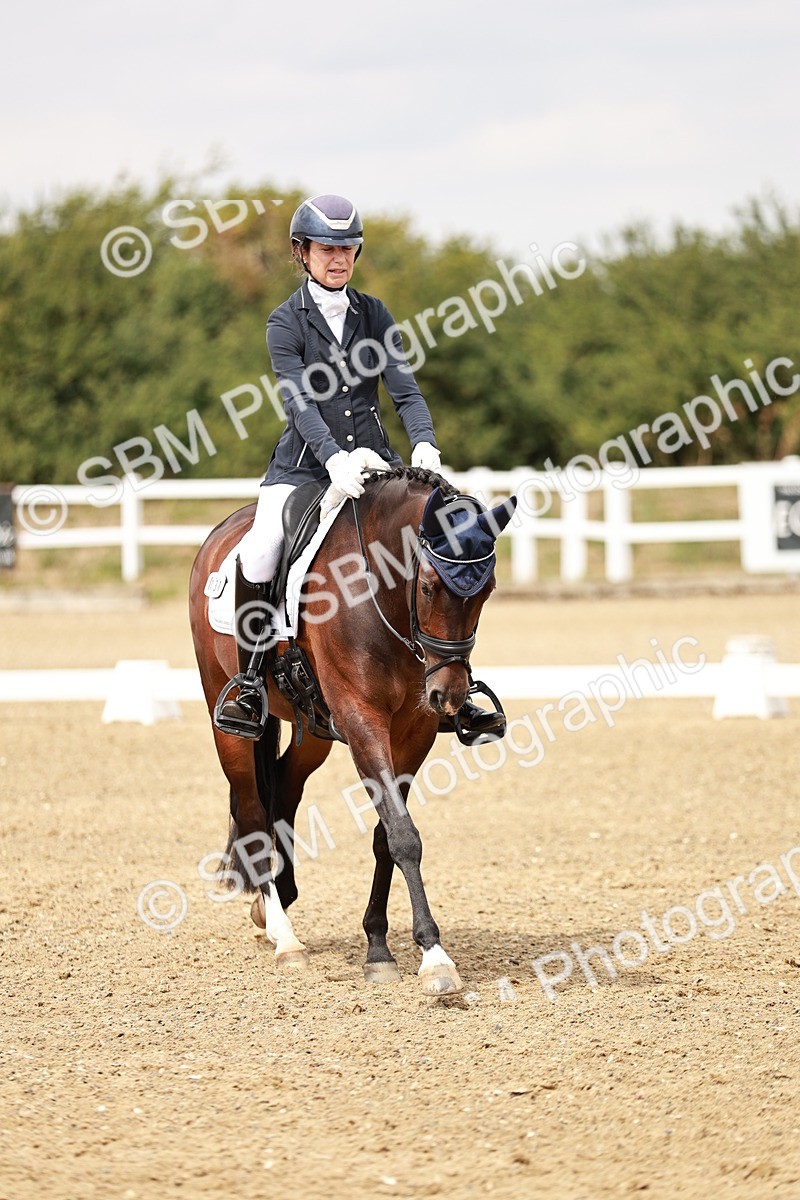 SBM_003732 - Class 7 - Advanced Medium 6 Gold - 13.16-14.36