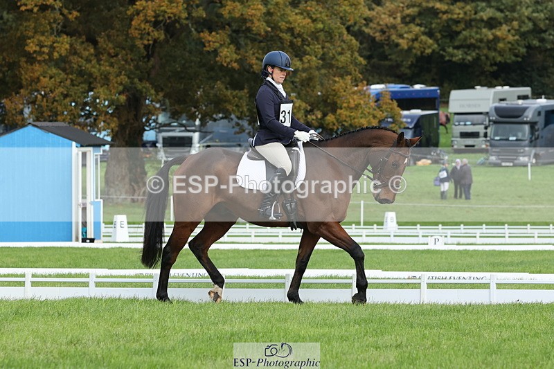 251023A-111917-03282 - D-312-Laura.Sharpe