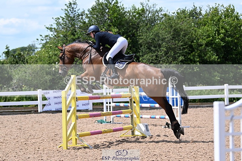 240619A-142304-00569 - Cls 4 Snr Newcomers and 1.10m Open