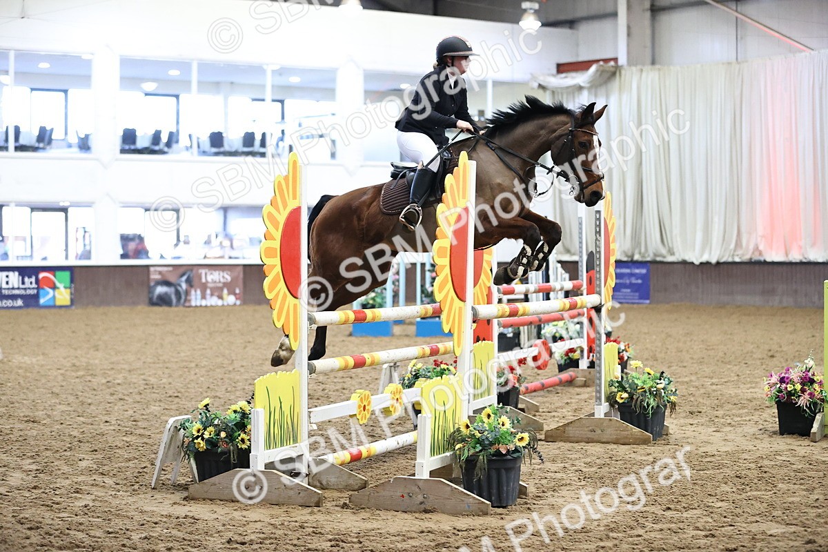 SBM_004795 - Class 16 - Senior Newcomers - 1.10m