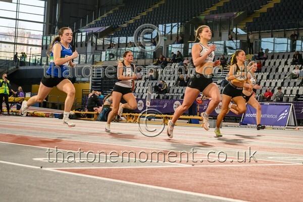 SeniorInd25-925171 - Track Female Set One