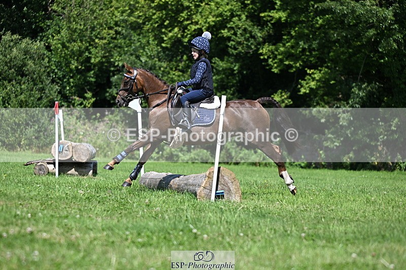 240729B-142515-02758 - Abbie's Group XC