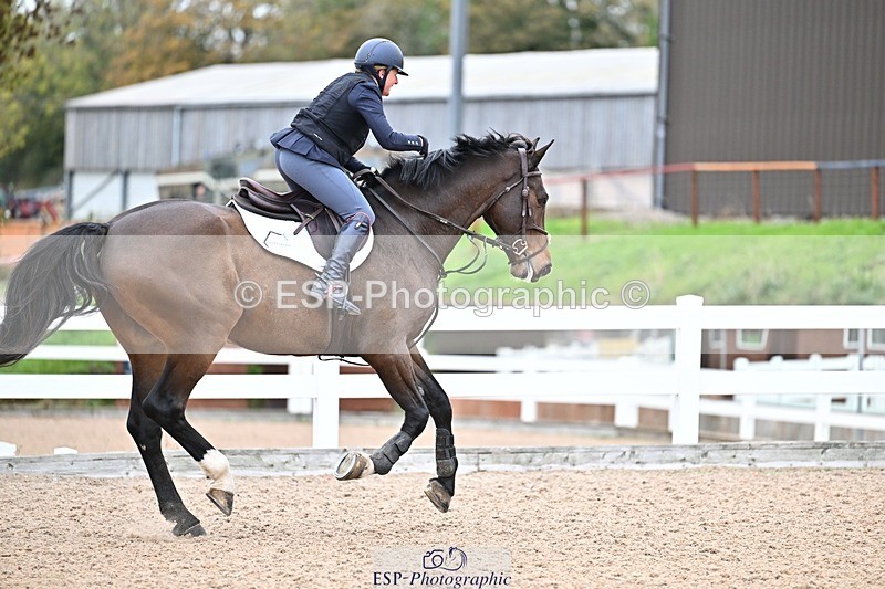 251015-104532-00110 - Cls 1 British Novice and 90cm Open