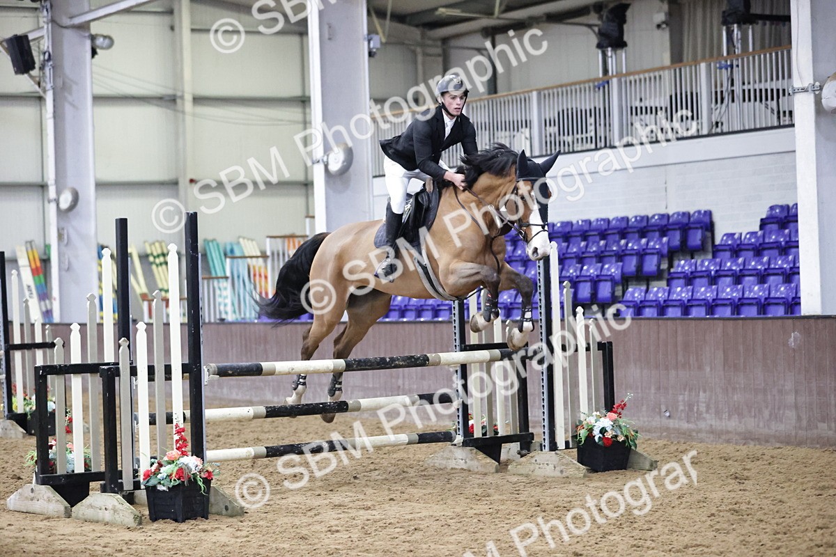 SBM_000891 - Class 3 - Nupafeed Supplements Senior Discovery/ 1m Open