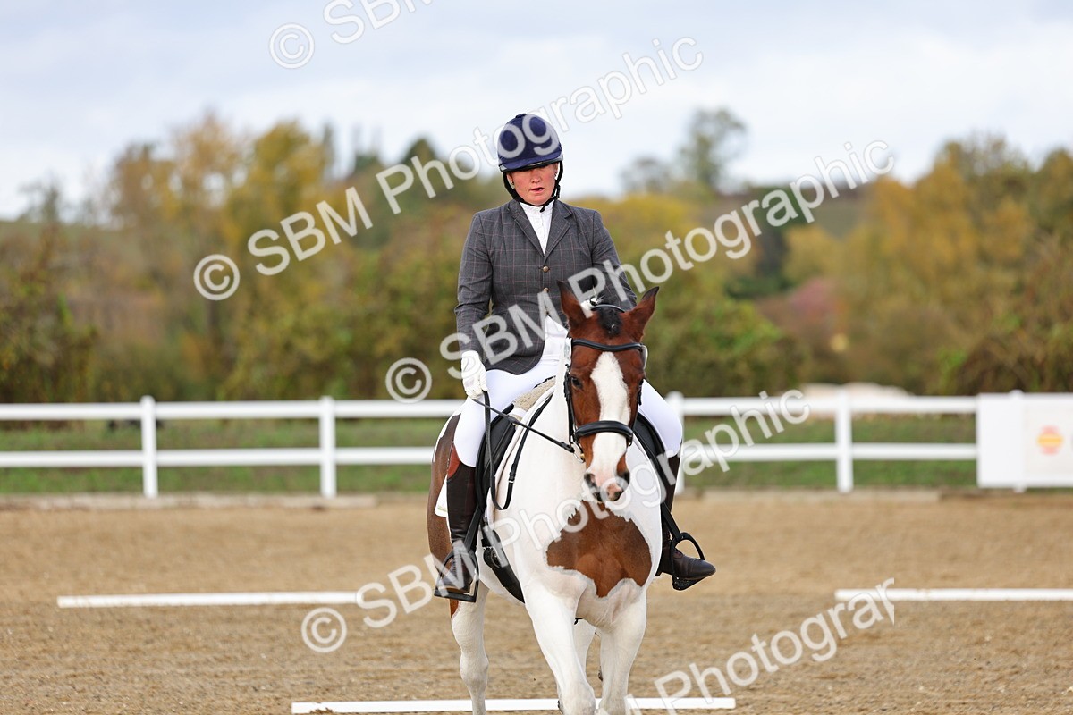 SBM_002649 - Class 8-11 - Novice 1-E1