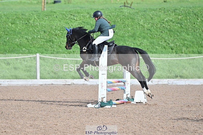 231029A-113135-03011 - 80cm Club and Schools