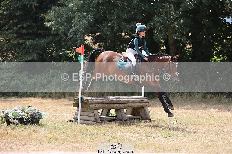 250824A-131702-36952 - 2035-Scarlet.Rosedale-Leith.Fandango