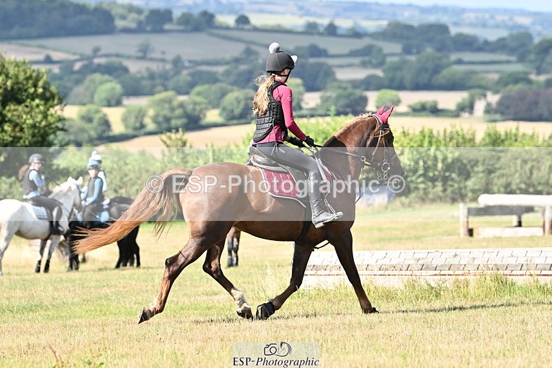 250821B-102701-00124 - Group B - Danielle