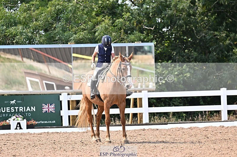 250816-142334-05341 - 147-Gill.AmosCoille.Mor.Pearl