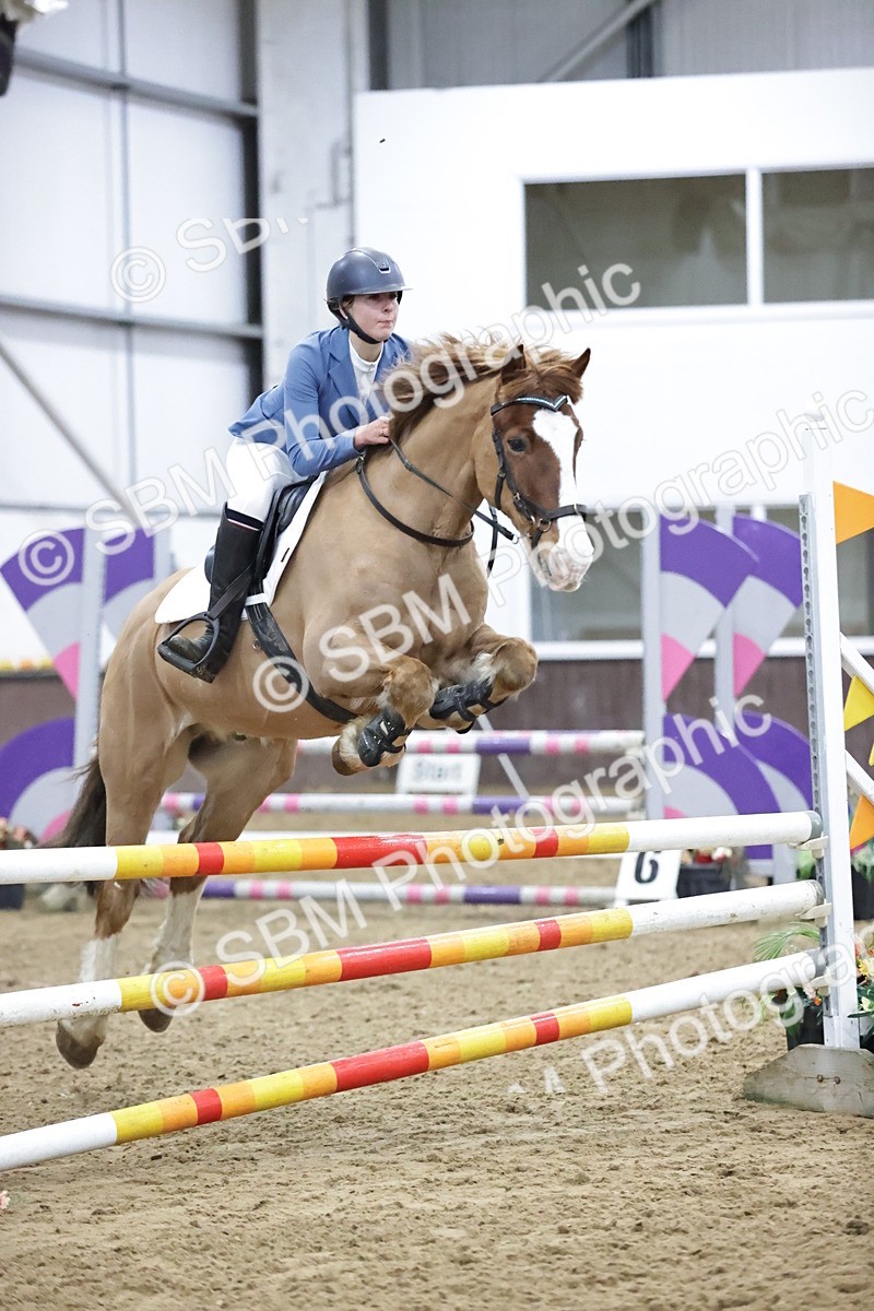 SBM_1610 - Class 7 - Equissage Pulse Senior BritiNovice/ 90cm Open