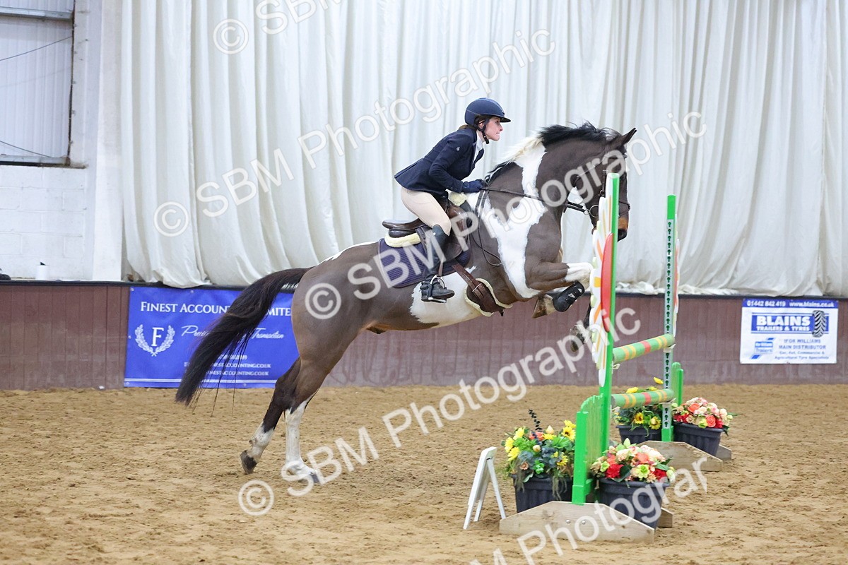 SBM_001358 - Class 14 - Nupafeed Supplements Senior Discovery/ 1m Open - First Round (1.00m)