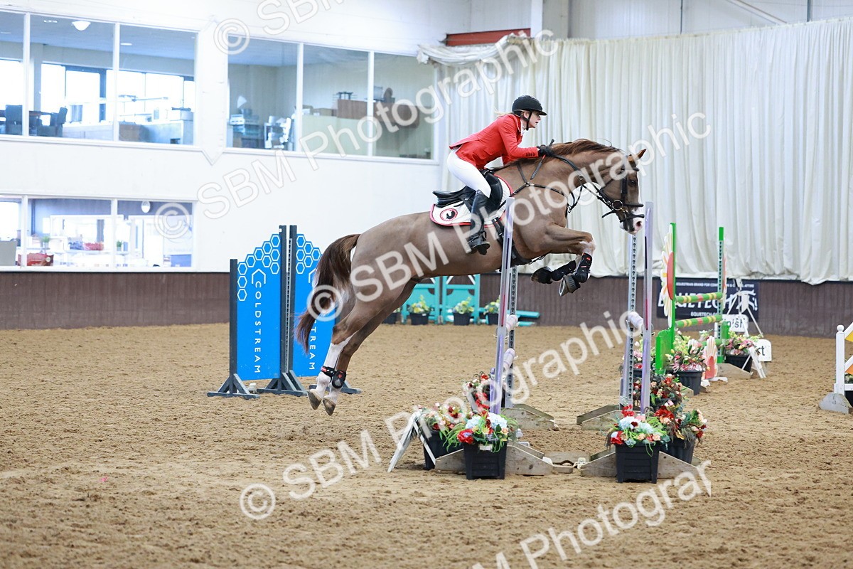 SBM_003516 - Class 11 - Senior Newcomers/ 1.10m Open