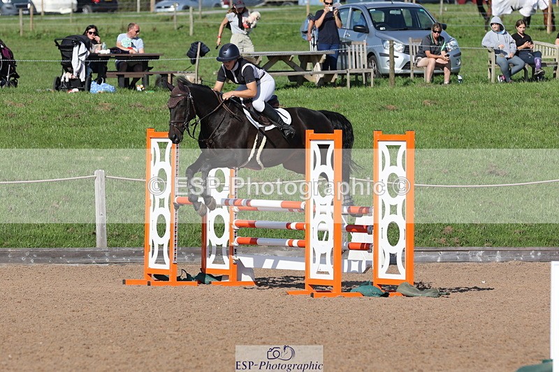 230915A-160248-03018 - Cls 6 Snr 1.05m Derby