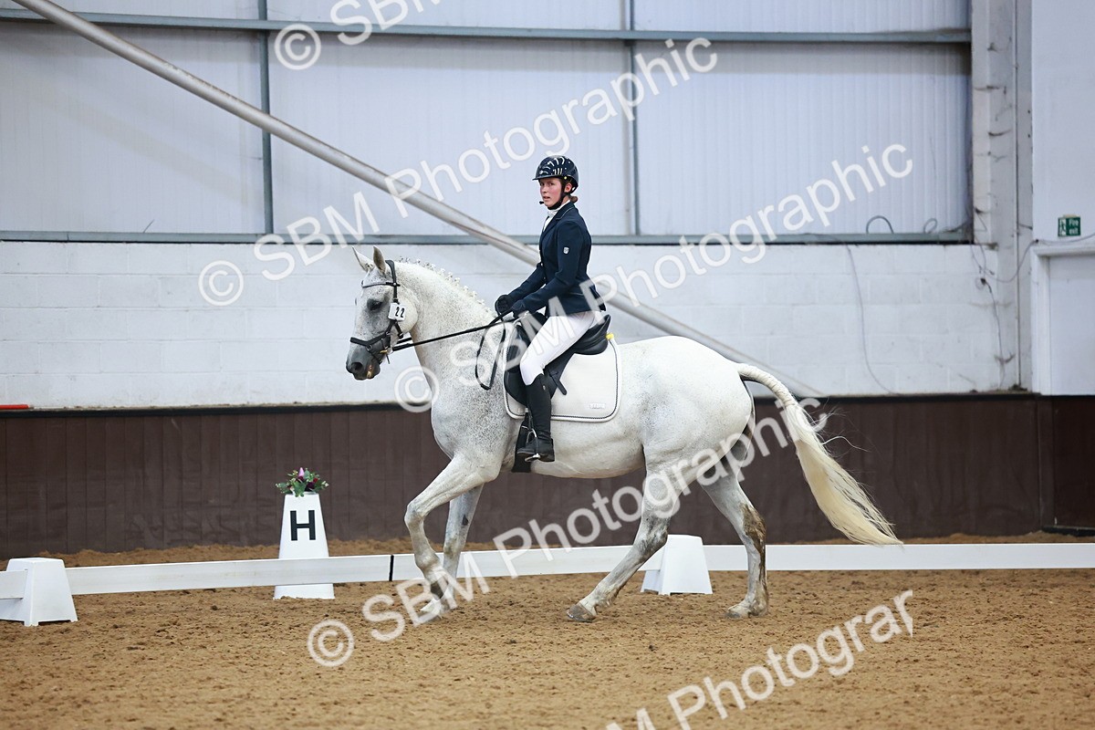 0B8A9153 - Class 6 - Novice 3