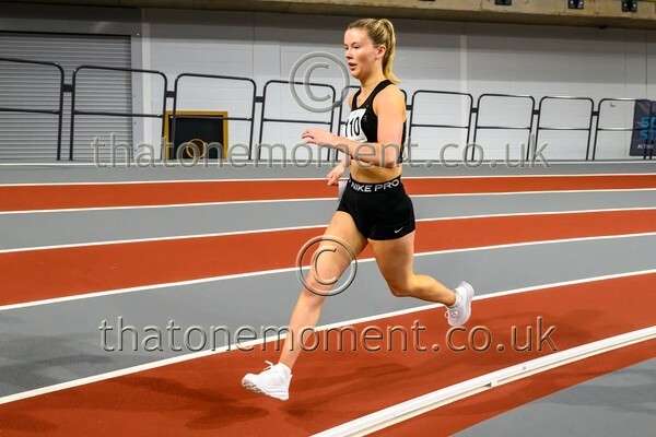 StudInd-921604 - Track Female Set Two