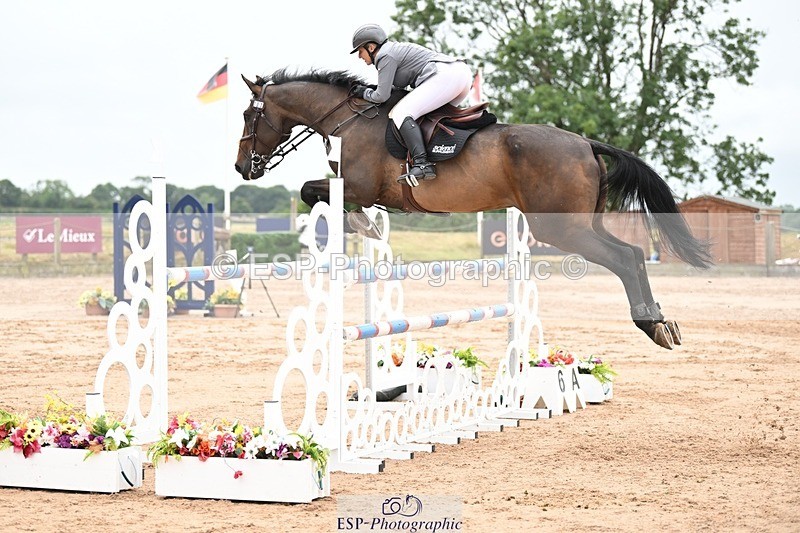 250717-131221-05223 - Cls 17, 1 Star Gold Tour