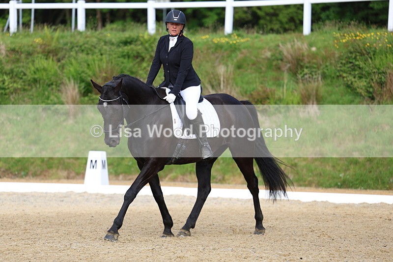 3E7A3406 - Class 2: INTRO B- INTRO 3 2024