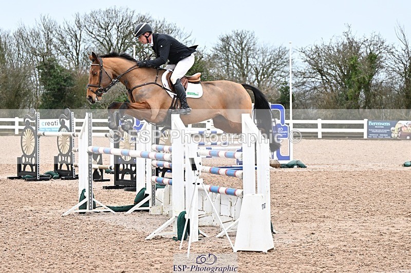 250129-120006-00273 - Cls 04 Snr Newc & 11.0m Open