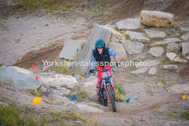 DSCF2009 - Ripon MC Summer series Main - 27/09