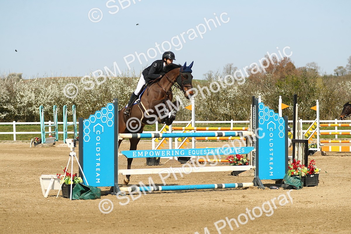 SBM_002779 - Class 11 - Senior Foxhunter - 1.20m