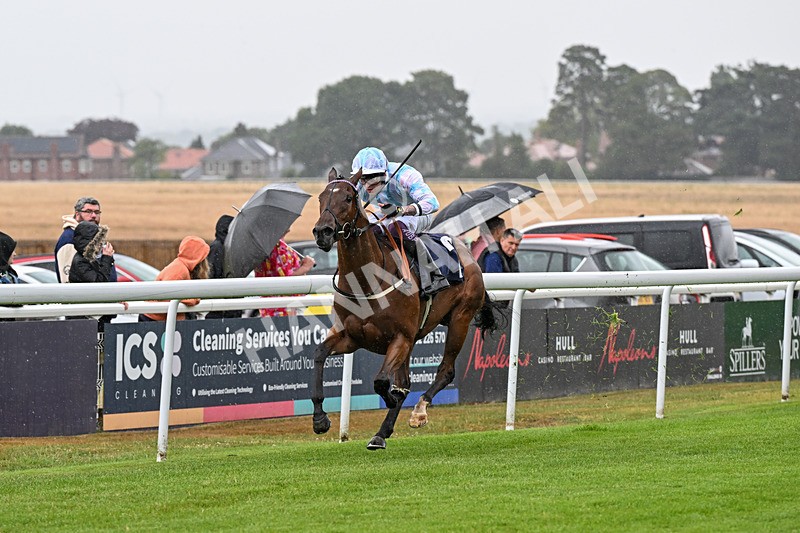 150725-Race 2-Pearl Fortune-0181 - Race 2