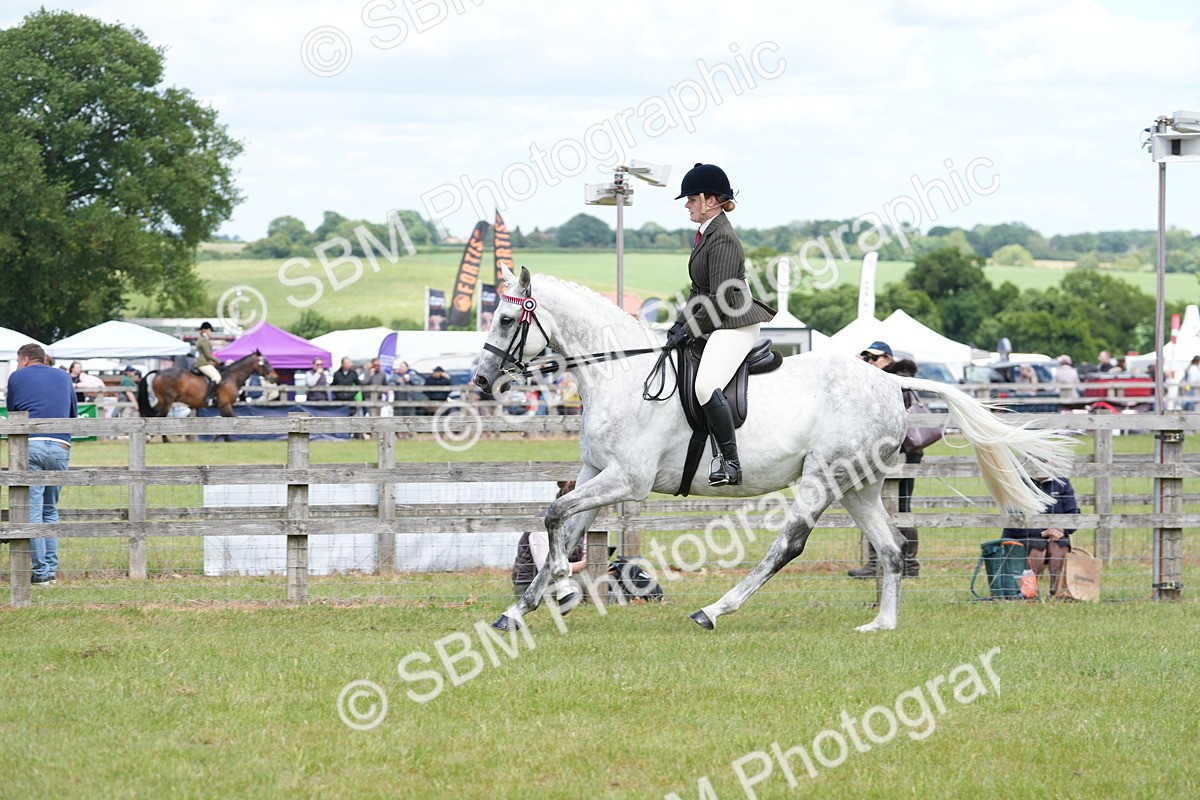 SBM_16185 - Class 105-106 - RIHS Riding Horses