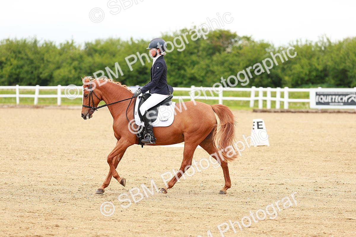 SBM_004702 - Class 15 - Novice 5