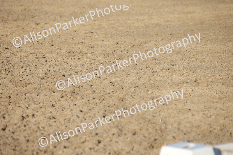 20251102-1393 - Class 8 - Medium 6