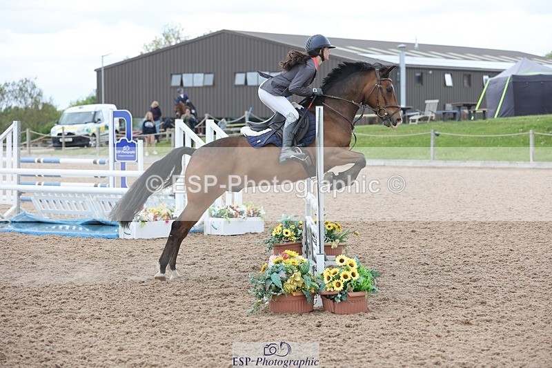 250505-110536-04599 - Cls 3 Pony Discovery and 90cm Open