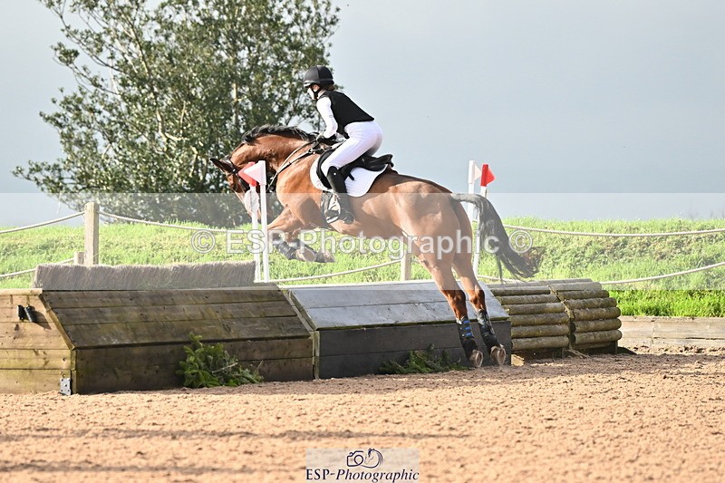 241110A-111354-00493 - 80cm Start to 11.30