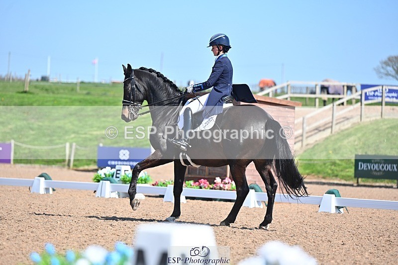 250405-122816-10652 - 174-Sarah.Khairallah-Ilowette