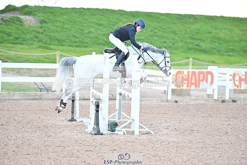 231119A-083834-04160 - Sun Cls 2 British Novice & 80cm Open