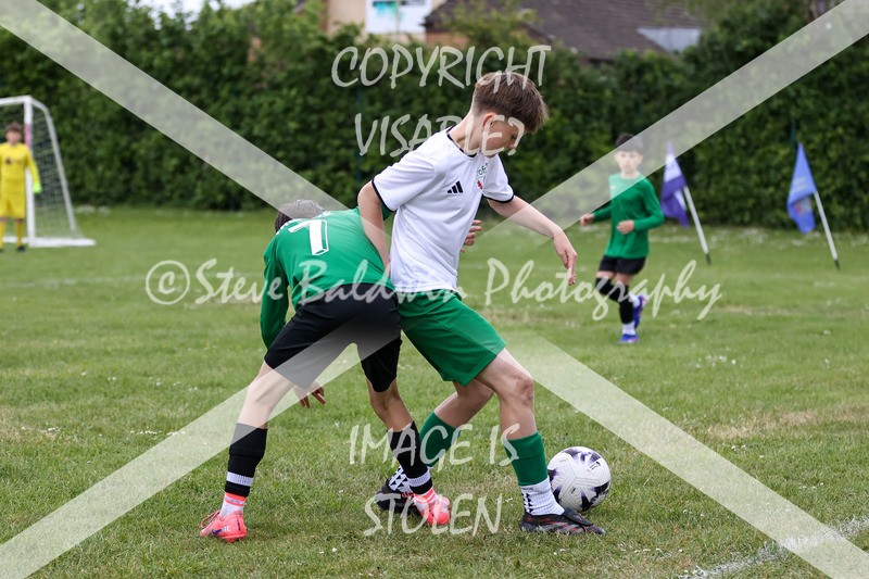 1DX32434 - The Croft V Tregoze