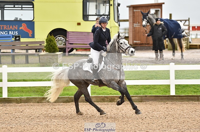 240403A-104340-00061 - Cls 1 British Novice and 90cm Open