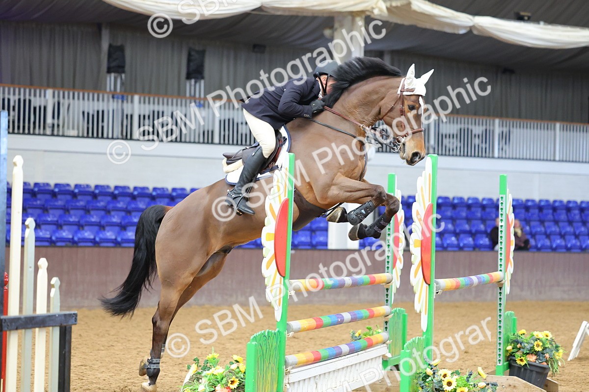 SBM_003062 - Class 8 - Senior Newcomers - 1.10m