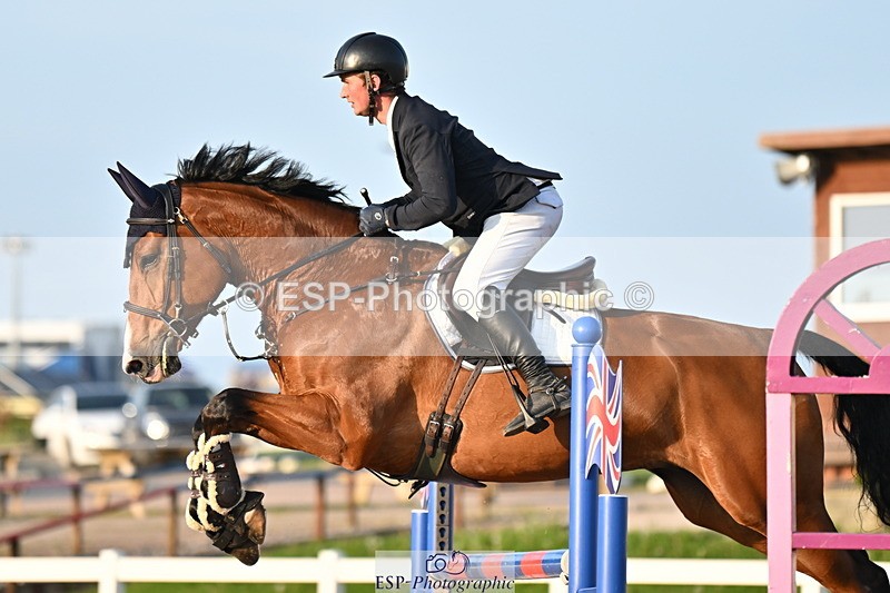 240509A-191738-04014 - Cls 7 Newcomers