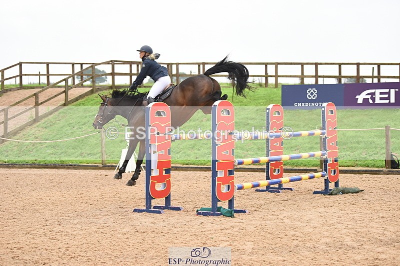 230916A-104812-03916 - Cls 14 Snr Foxhunter