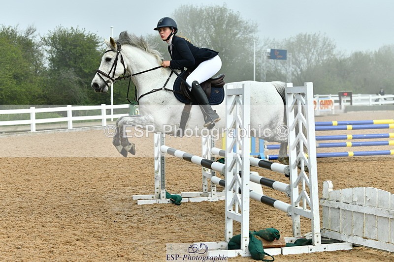 230514A-092617-02033 - Cls 21 British Novice & 80cm Open