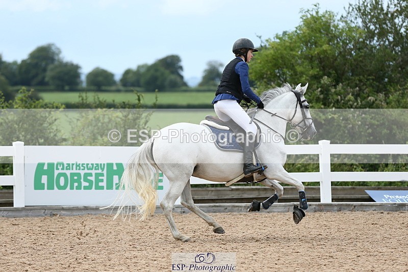 230716A-140929-03899 - Class 24 Junior 1.05m Open