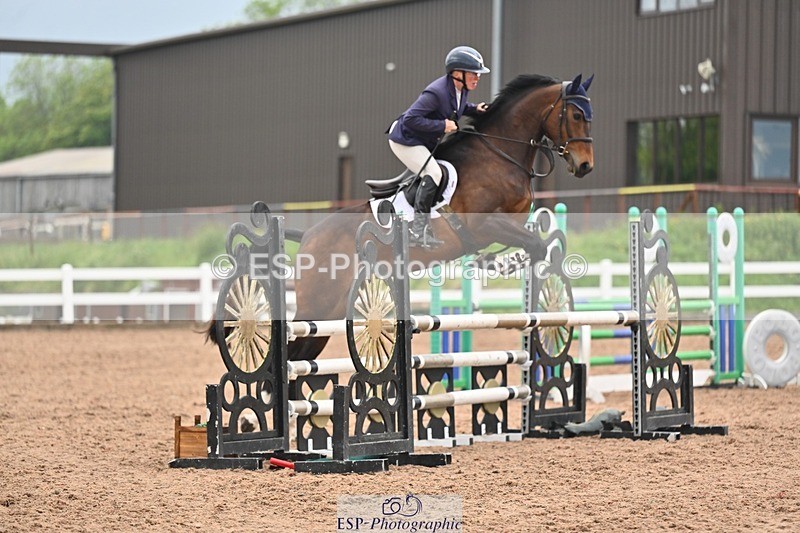 260508-085136-04252 - Cls 17 British Novice and 90cm Open