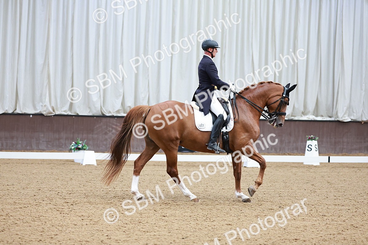 SBM_015748 - Class 5 - FEI INT II - 15.48-17.00